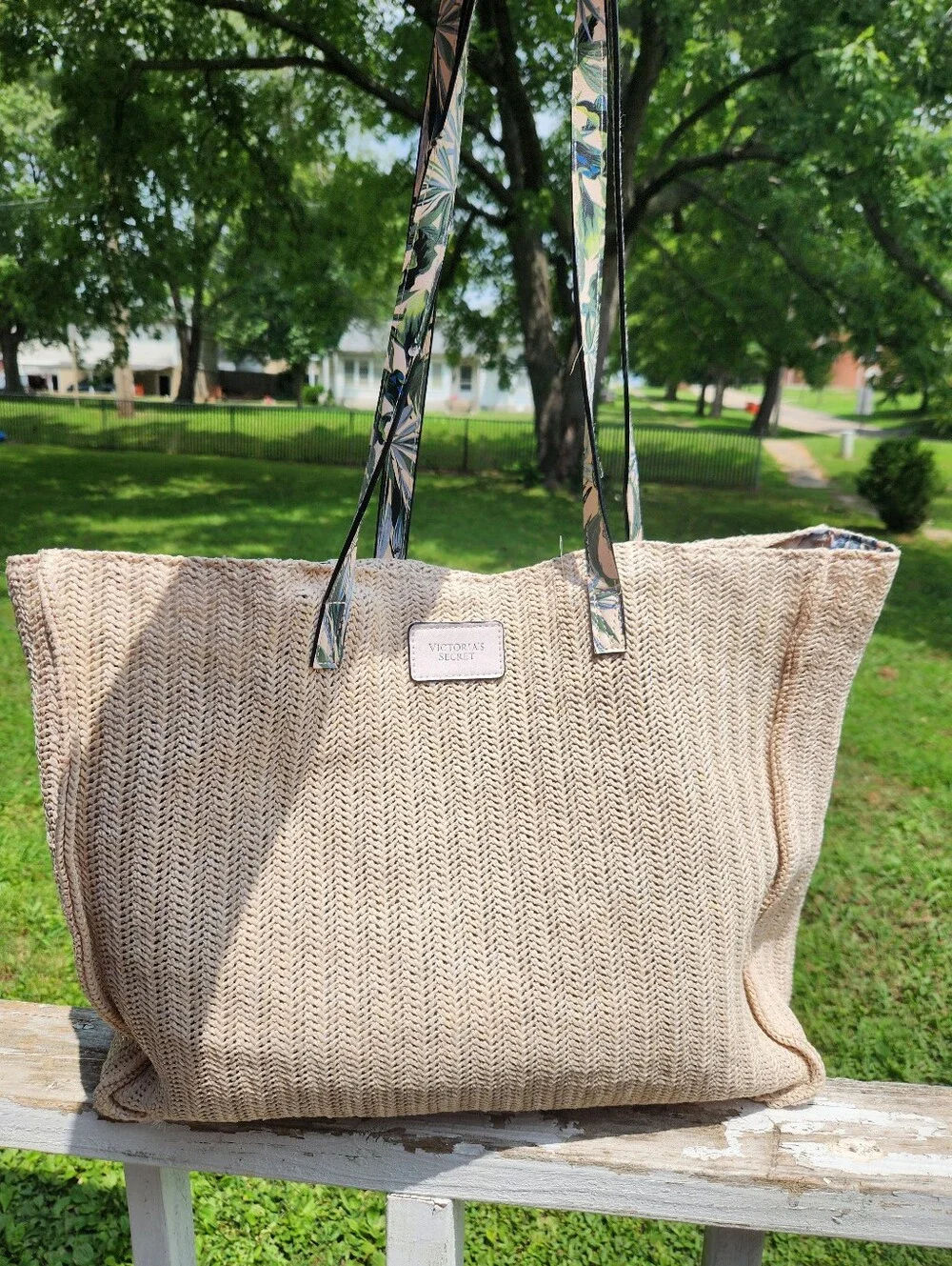 Victoria's Secret Tote Shoulder Beach Woven Straw Weekender Bag 2020 Ltd Edition